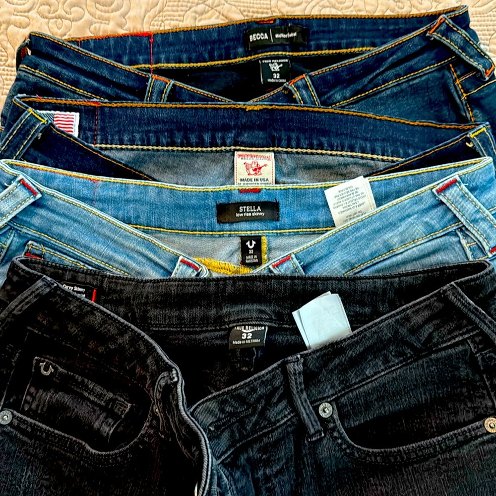 TRUE RELIGION JEANS